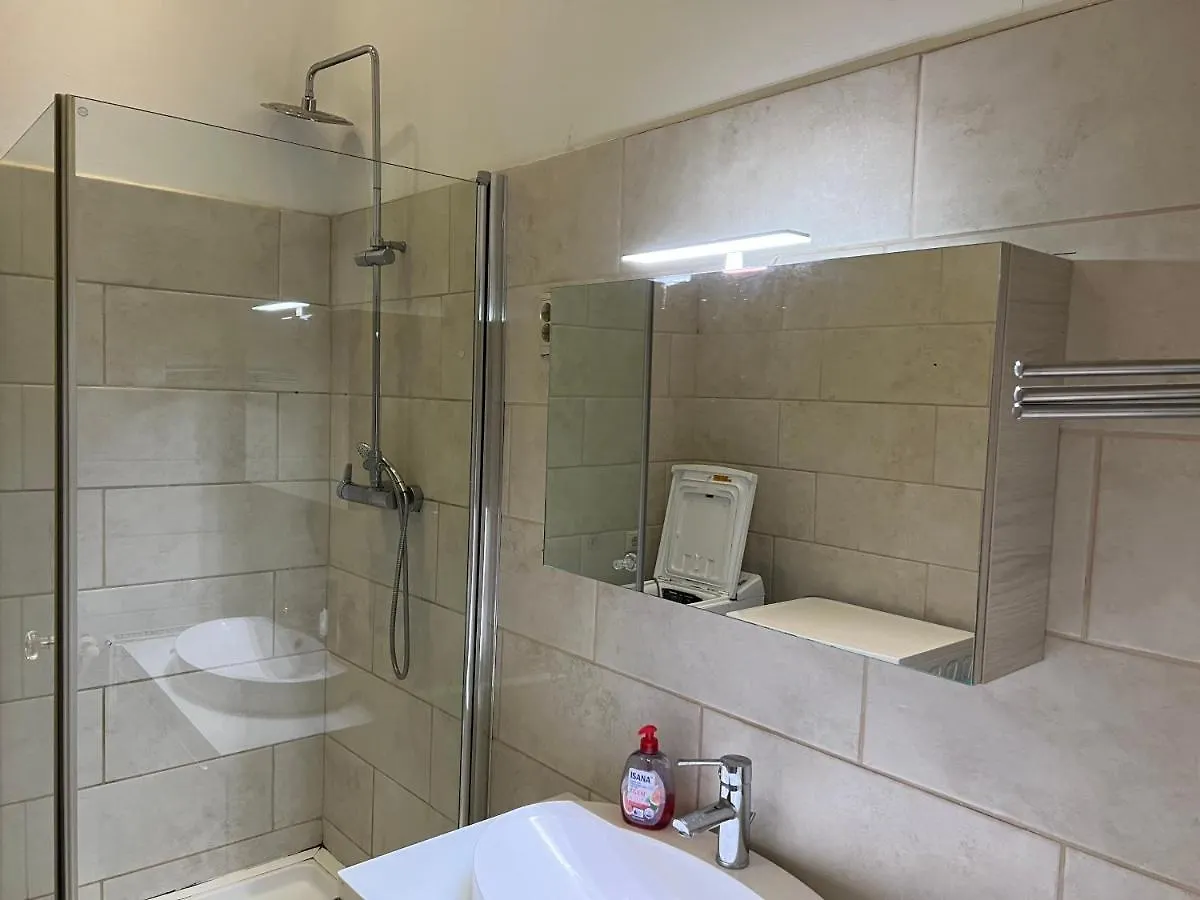 בודפשט Tea Liu Apartment
